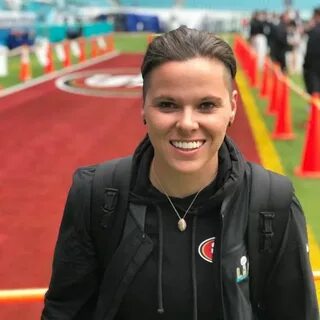 Katie Sowers (Coach) Wiki, Bio, Height, Weight, Married, Hus