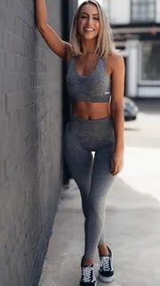 Pin by RLQ on Gymshark Sporty outfits, Gym outfit, Fitness o