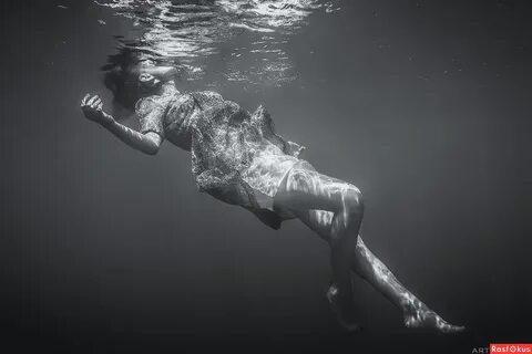 Фото: Underwater. Фотограф БОТ. Гламур - Фотосайт Расфокус.р