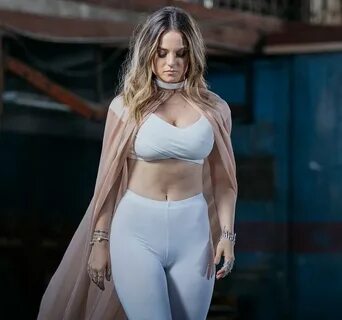 Pop Minute - JoJo Levesque When Love Hurts Bts Photos - Phot