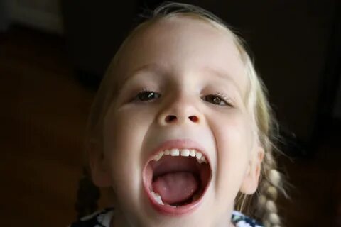 three little girls: first trip to the dentist