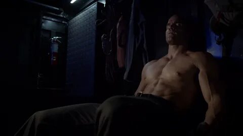 ausCAPS: Brian Patrick Wade shirtless in Agents Of S.H.I.E.L