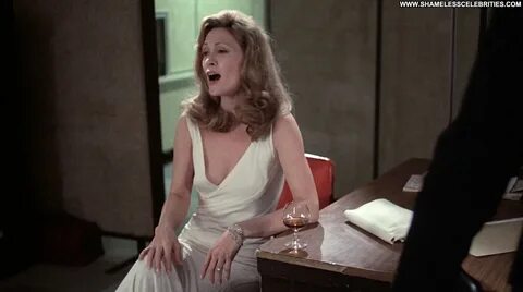 Network Faye Dunaway Posing Hot Celebrity