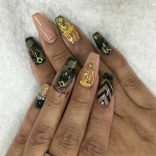 See this Instagram photo by @nailsbyly * 1,447 likes Camo na
