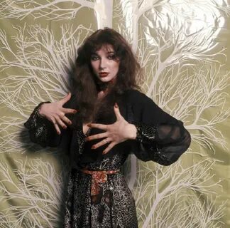 Kate Bush - every UK single ranked! Celebrities, Style, Fema