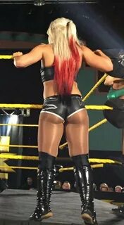 Alexa Bliss's Ass na Twitterze: "New profile picture