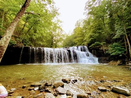 File:Brush Creek Falls.jpg - Wikimedia Commons