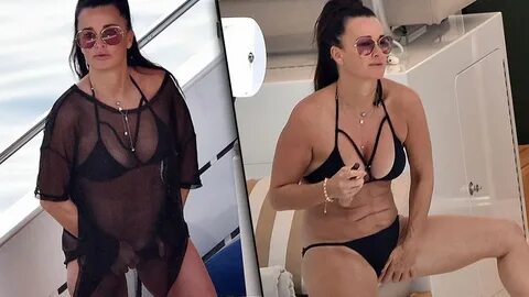 TMI! Kyle Richards laisse tout traîner dans son bikini Bitsy