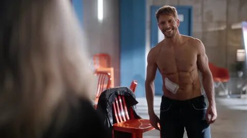 Shirtless Men On The Blog: Jon Cor Shirtless