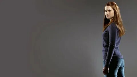 Free Download Bonnie Wright wallpaper full hd (1080p)