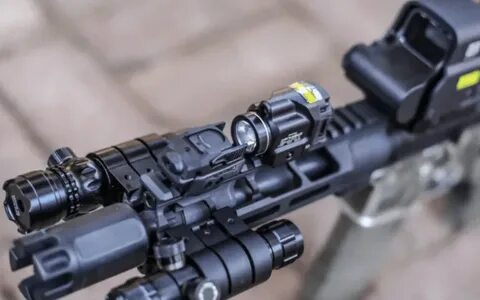Best Laser Lights Combos For AR-15 - 2020 Guide - The Preppe