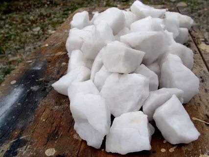 Images Of Quartz Rock / Tumbled Stones : Quartz Tourmalinate