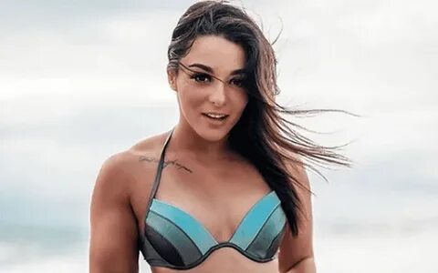 Deonna Purrazzo Shows Off In Bikini Beach Photo