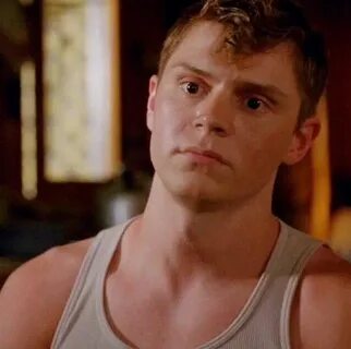 Evan peters as Jimmy darling Evan peters, American horror st