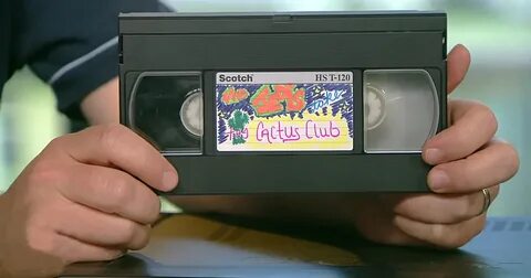 This Easy Hack Will Let You Transfer Your Old VHS Tape To Yo