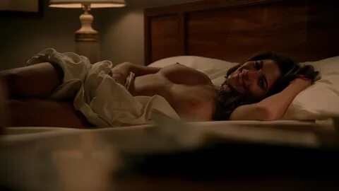 Sarah Shahi Porn - 93 porn photo