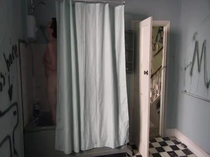 ausCAPS: Joe Dempsie nude in Skins 1-04 "Chris"