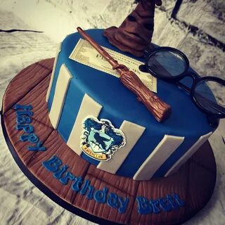 Harry Potter cake #harrypotter #ravenclaw #cake #birthday #p