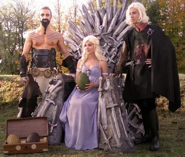 The rightful ruler of Westeros Photo by Erian Cosplay.com Ga