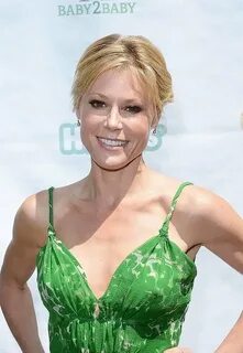 Julie Bowen Nude Sexy (77 Pics) - The Fappening Nude Leaks C