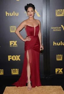 Grace Byers Feet (125 photos) - celebrity-feet.com