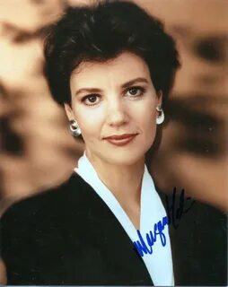 Margaret Colin - Sitcoms Online Photo Galleries
