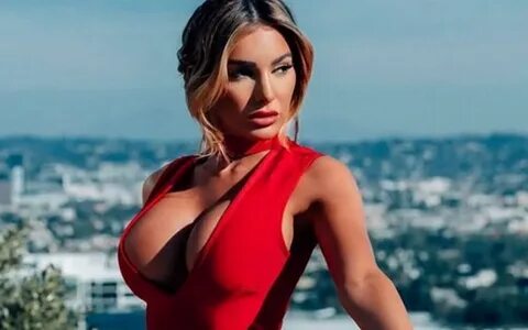 Картинка на рабочий стол девушка, грудь, красивая фигура, большая грудь, си