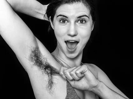 Photographer snaps photos of women with armpit hair and peop