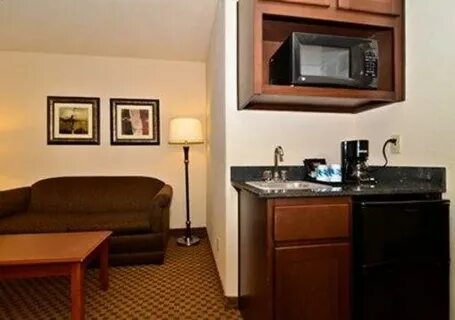 Фото отеля Comfort Suites Huntsville (Texas) 2** - Хантсвилл