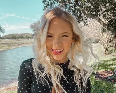 Download Jordyn Jones Instagram Pics - Istari Gallery