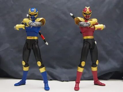 In Hand Images of SH Figuarts Gouraigers / Ninja Storm Crims