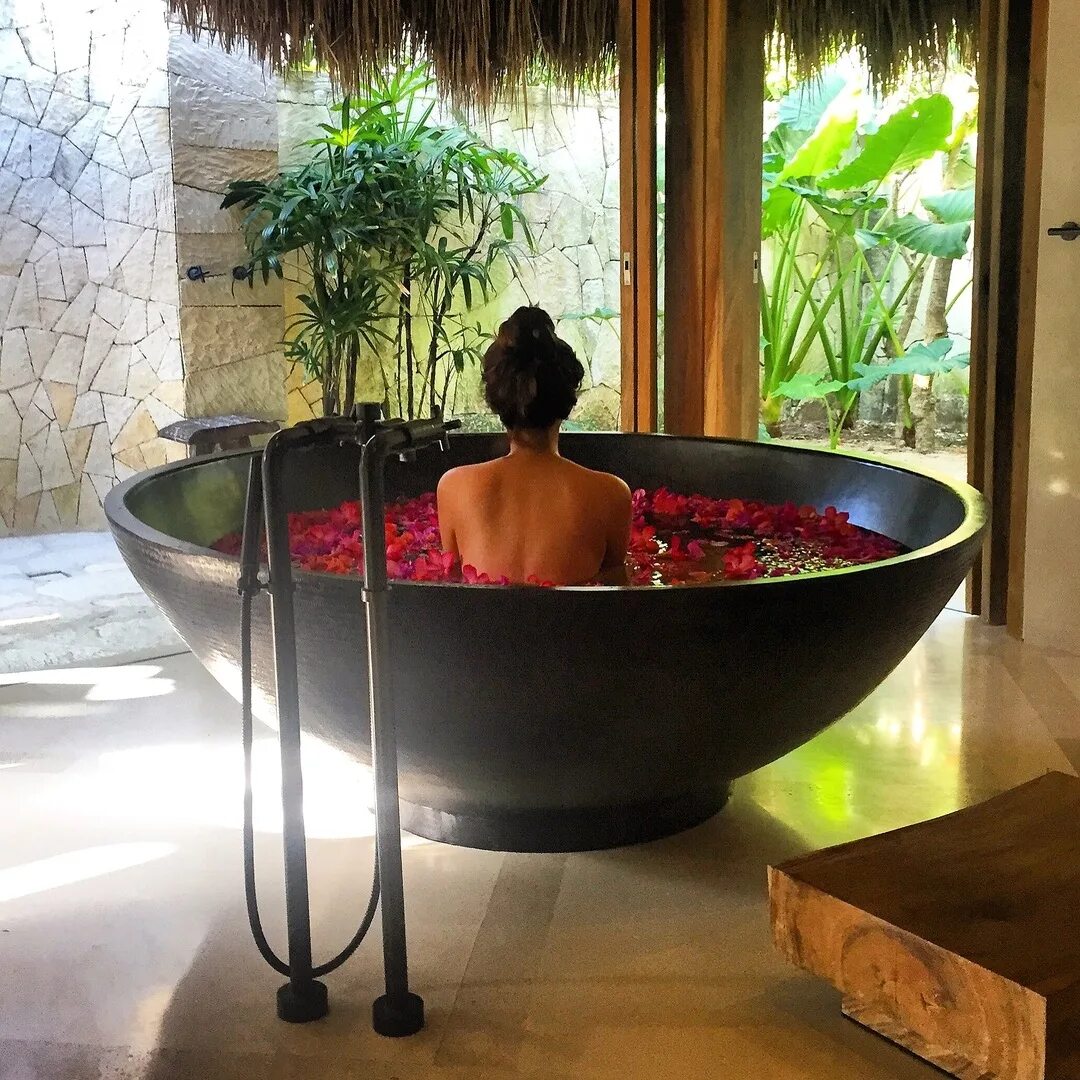 @sc rus в Instagram: "Секреты спа ... ⠀ 🌸 Если ты любишь горячие ванн...