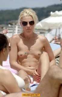 Topless and nude celebrity paparazzi pics. Oops, nipslip, cl