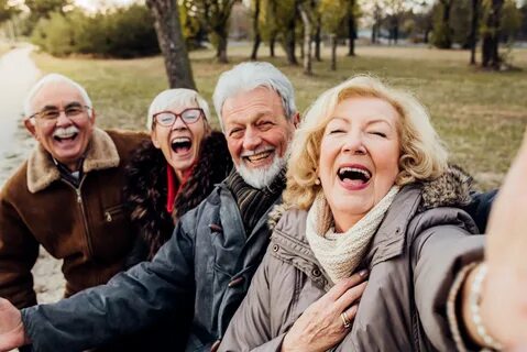 Seniors Live Longer and Happier at Retirement Communities - 