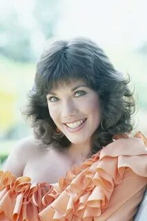 Barbi Benton on the set of 'The Purrfect Crime', 1983. - Byg