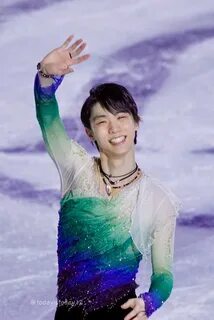 Pin by Itsares Muikham on yuzuru Hanyu yuzuru, Figure skatin