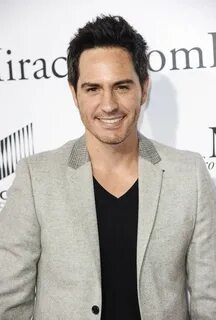 Pictures of Mauricio Ochmann