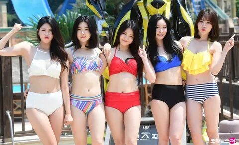 Фотографии Brave Girls в бикини на открытии Ocean World - YE