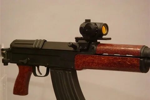"SI VIS PACEM PARA BELLUM""": L’AK-47 Kalashnikov: il fucile