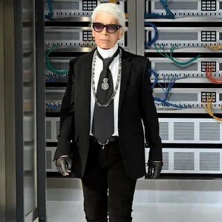 Karl Lagerfeld Has Passed Away at 85 Glamour