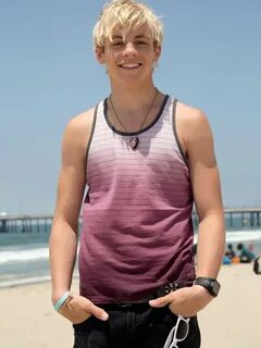 Ross Lynch - image #3285015 on Favim.com