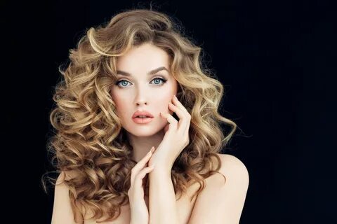 Blonde Curly Hair: 20 Looks for 2022 All Things Hair US