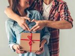 The Best 5-Year Anniversary Gifts for Your Spouse or Favorit