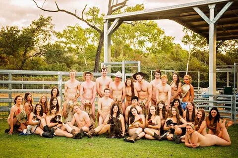 Australian Veterinary Students Release Nude Calendar NSFWish