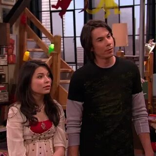 Remember When - Carly & Spencer Sell out Chuck iCarly Facebo