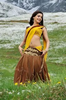 Samantha Hot Navel In Saree : Samantha in hot silk saree