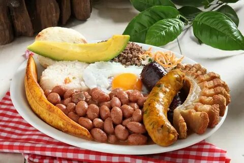 La mejor #bandejapaisa en #ElRancherito http://www.elrancher