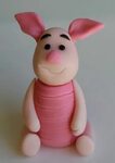 Piglet Winnie the Pooh inspired Fondant Cake/Cupcake by KimS