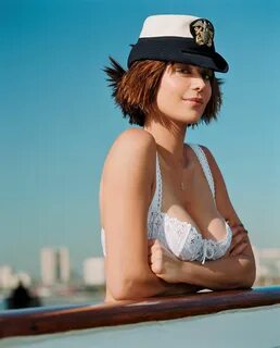 Catherine Bell - More Free Pictures