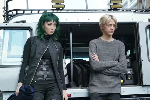 THE GIFTED: Polaris & Eclipse Reunite In New Photos From Sea